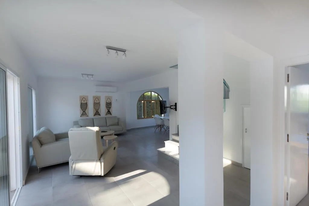 Fig Tree Bay Villa 2 Protaras