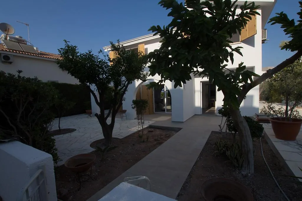 Fig Tree Bay Villa 2 Protaras